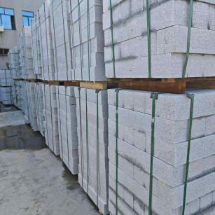 南充芝麻白路牙石，路侧石