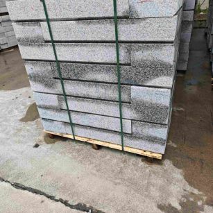 南充芙蓉白路牙石，马路牙子