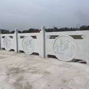 南充芝麻白河道栏杆 石材栏杆