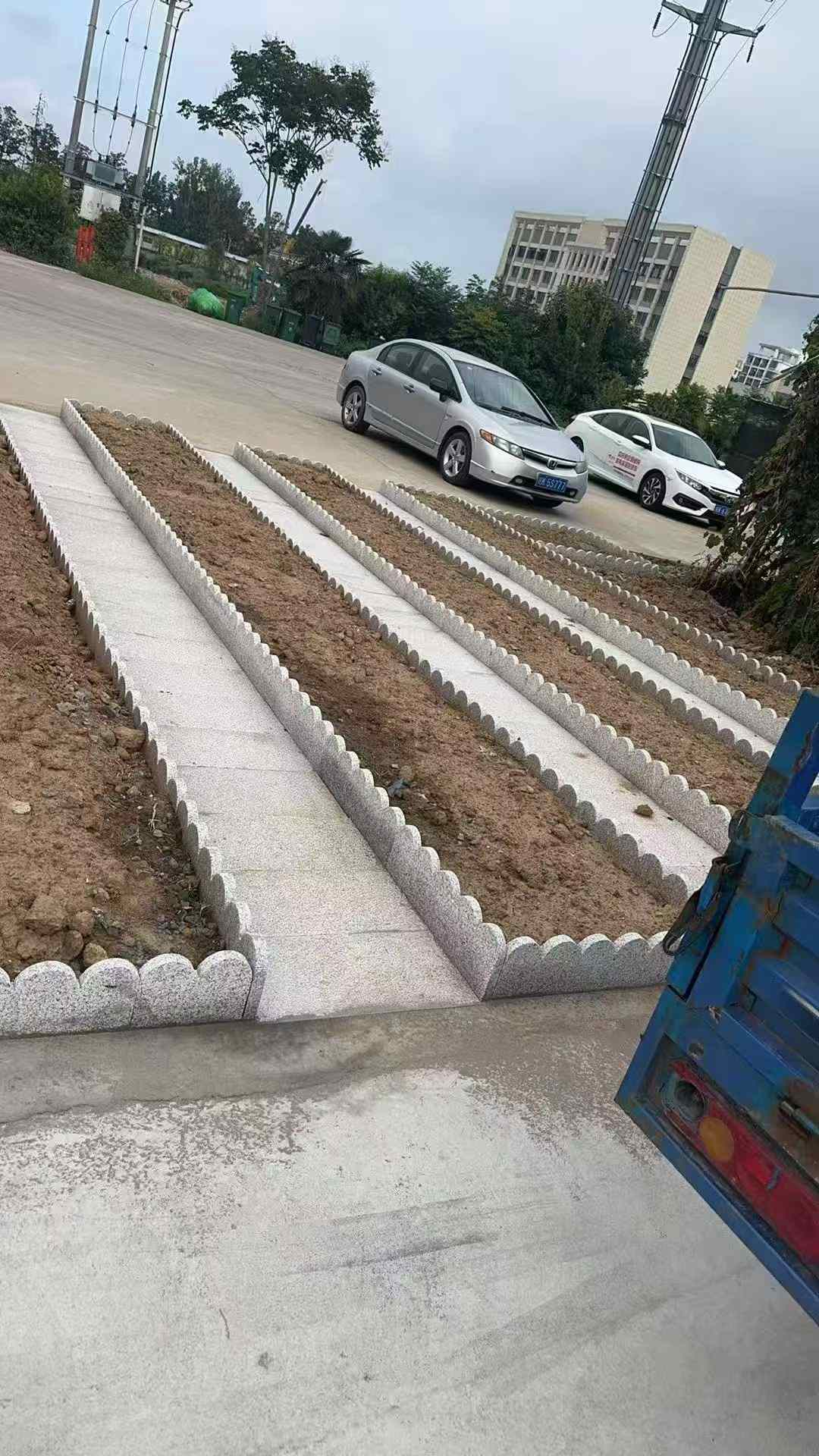 南充芝麻白花边石