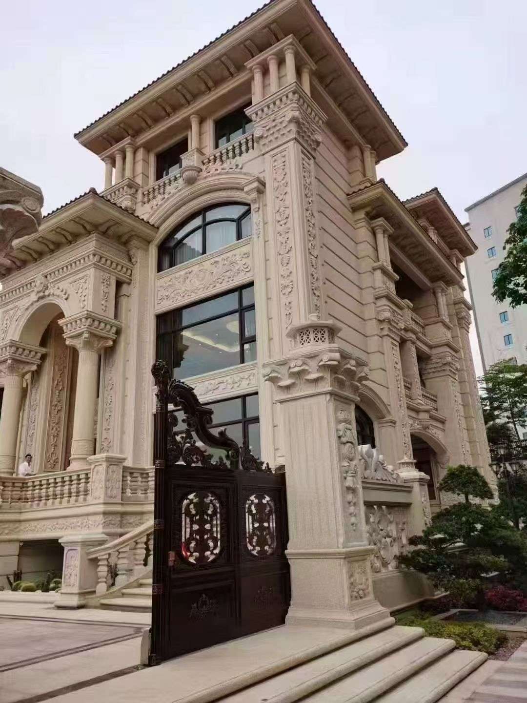 南充黄金麻别墅外墙异形定制